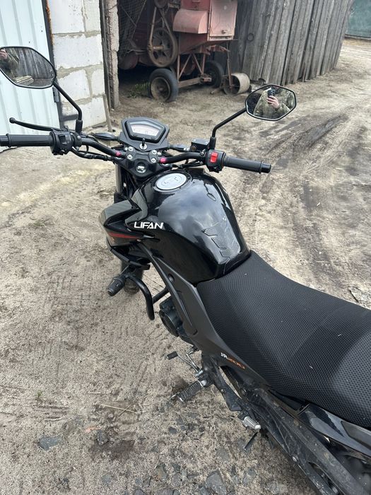 Продам мотоцикл ліфан джр 200