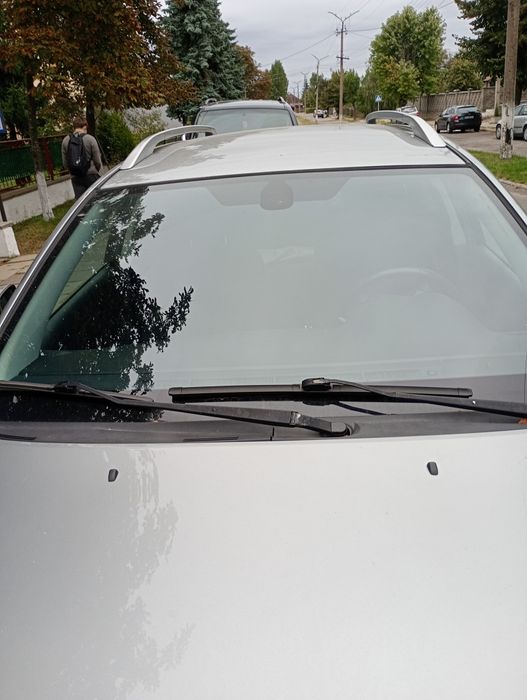 Тайота авенсіс в рістайлі