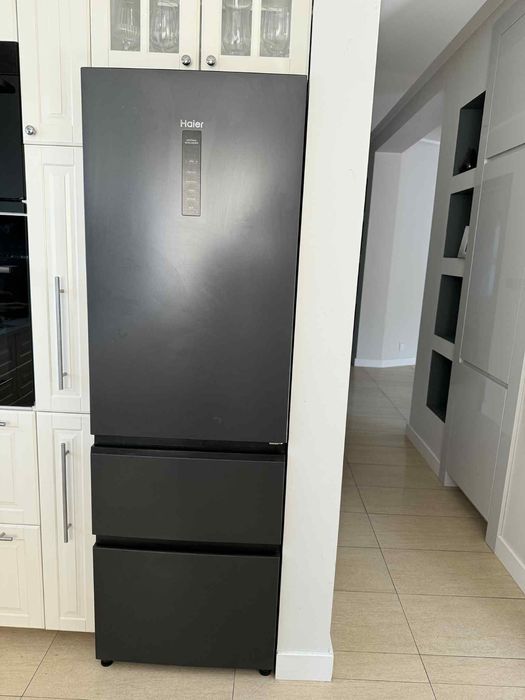 Lodówka Haier No Frost, 185 cm, 1,5 roku, gwarancja – Okazja