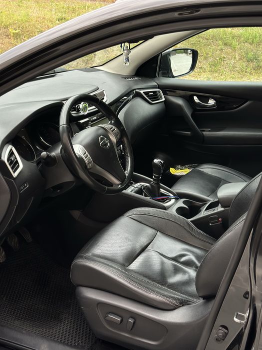 Nissan qashqai J11 2014