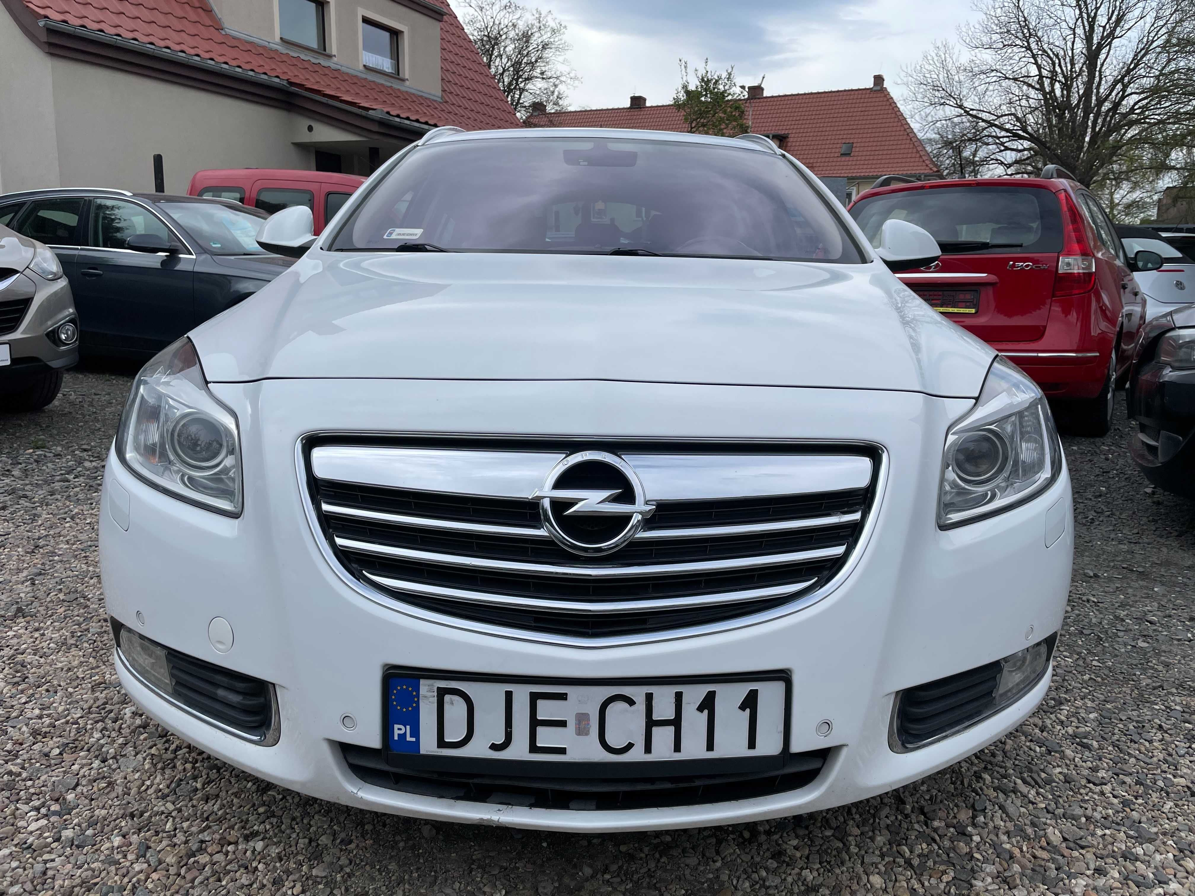 OPEL INSIGNIA KOMBI 2009R 20CDTI 160KM*Alus*Xenon*Klima*Zarejestrowana