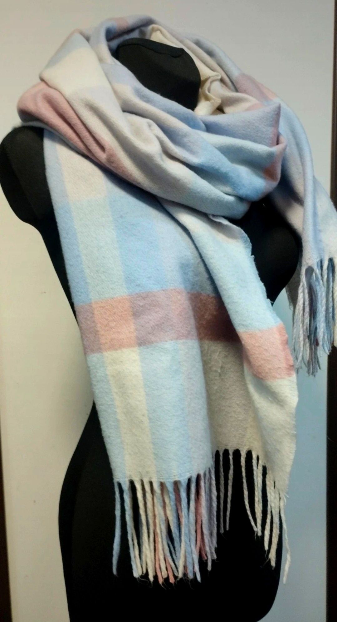 Kolorowy szal oversize