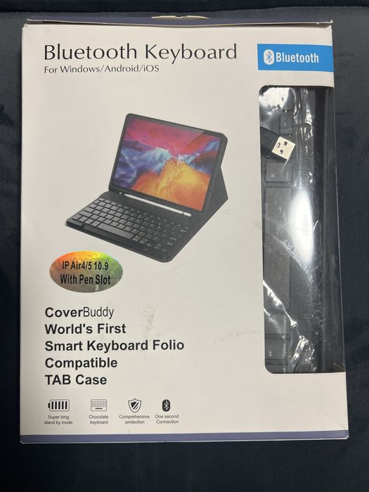 Чехол+ клавиатура на Ipad air 4/5  ( 10,9 диагональ)