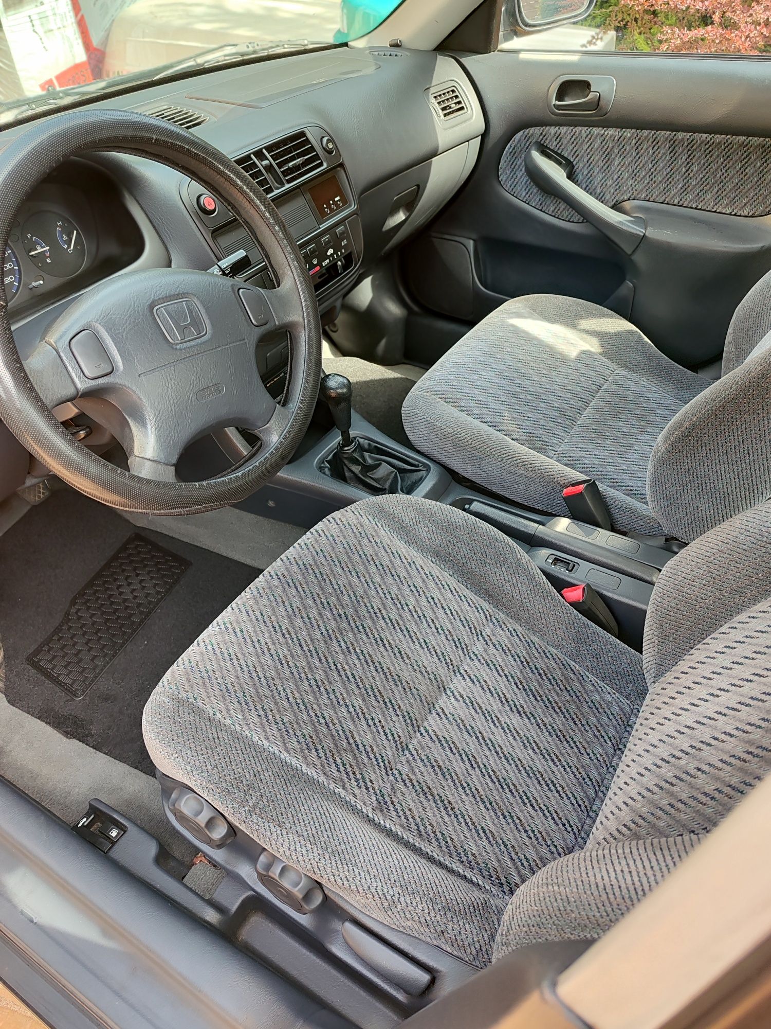 Honda Civic 1,4 benzyna klima