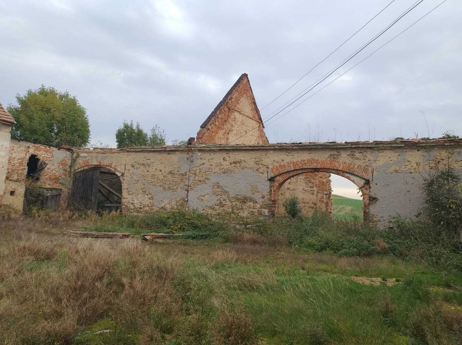 sprzedam działkę budowlaną z zabudowaniami w miescowości Jenków 5