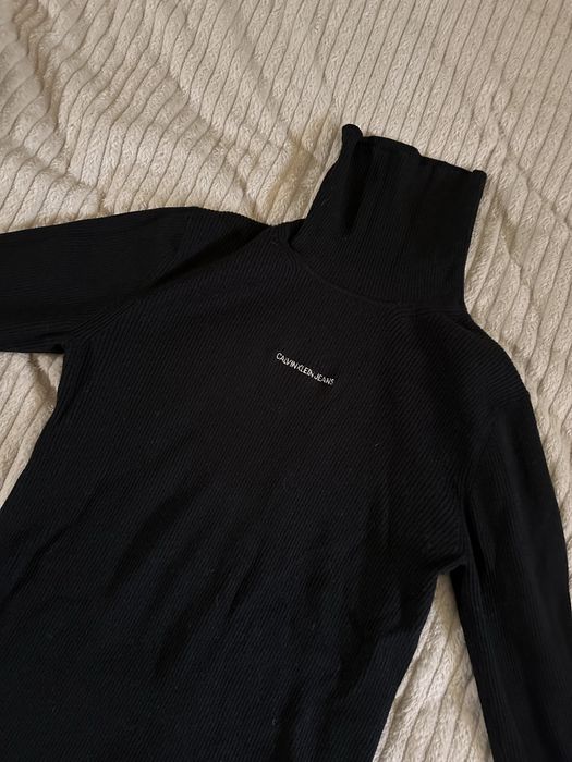 Чорна водолазка calvin klein