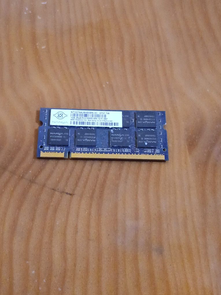 Memória RAM 2GB para PC