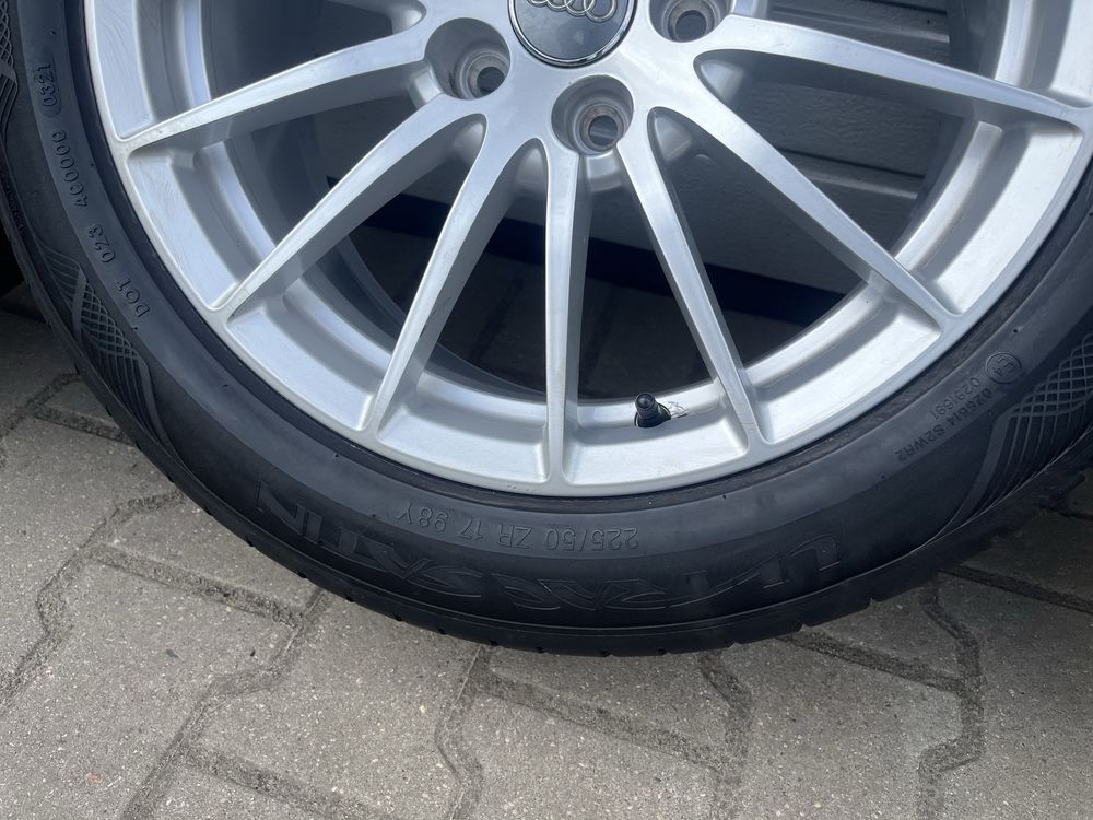 Koła letnie 17” Audi A4 B9 A5 F5 225/50/17 Vredestein
