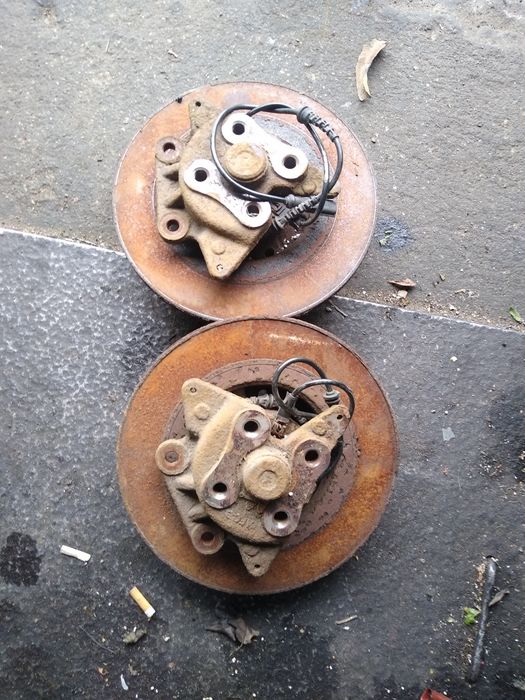 Piasta tył prawa lewa renault grand scenic III 1.9dci oryginał