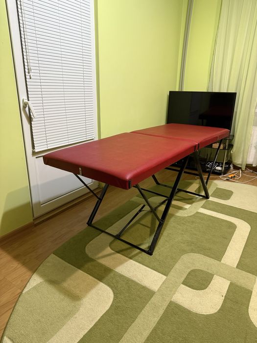 Кушетка для бьюті мастра