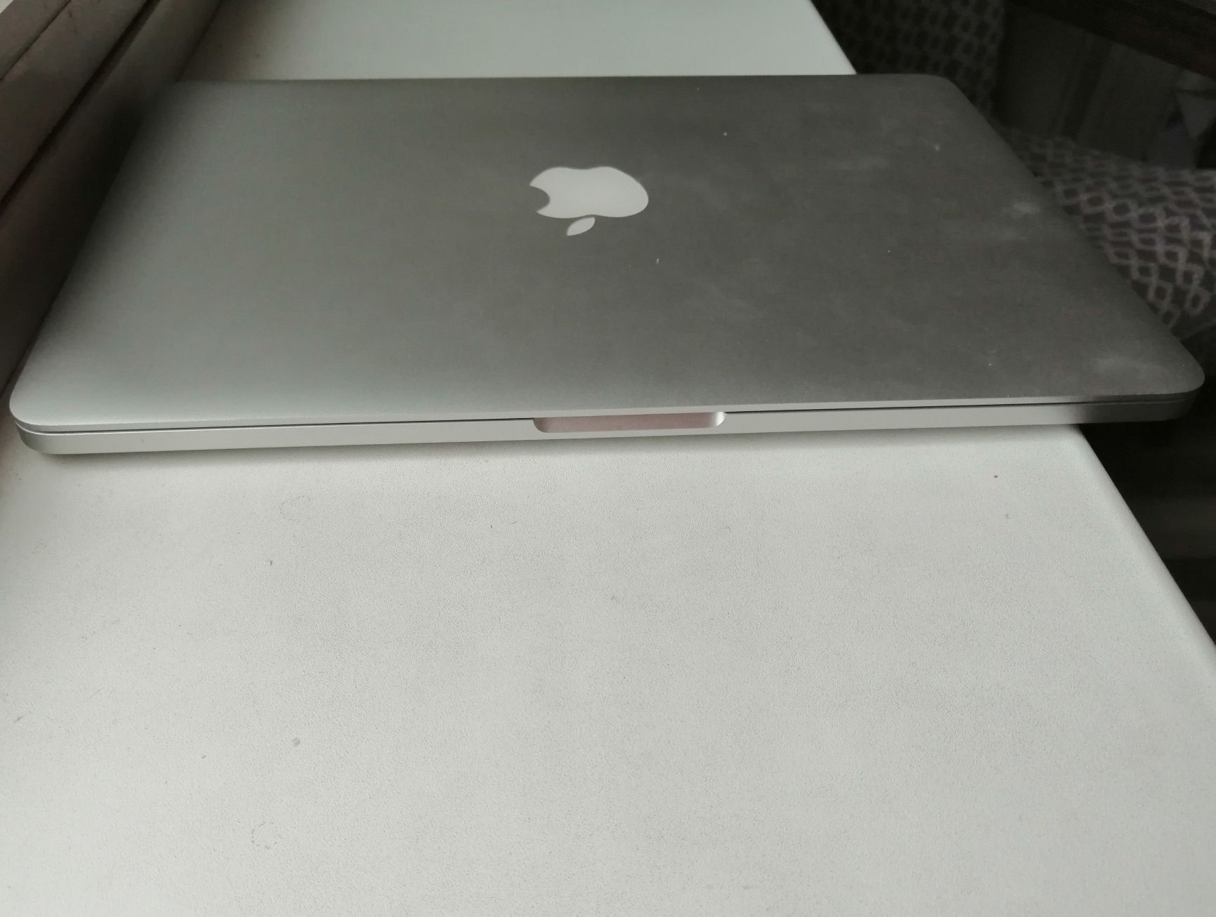 Macbook Pro 13 2015 (8/128)