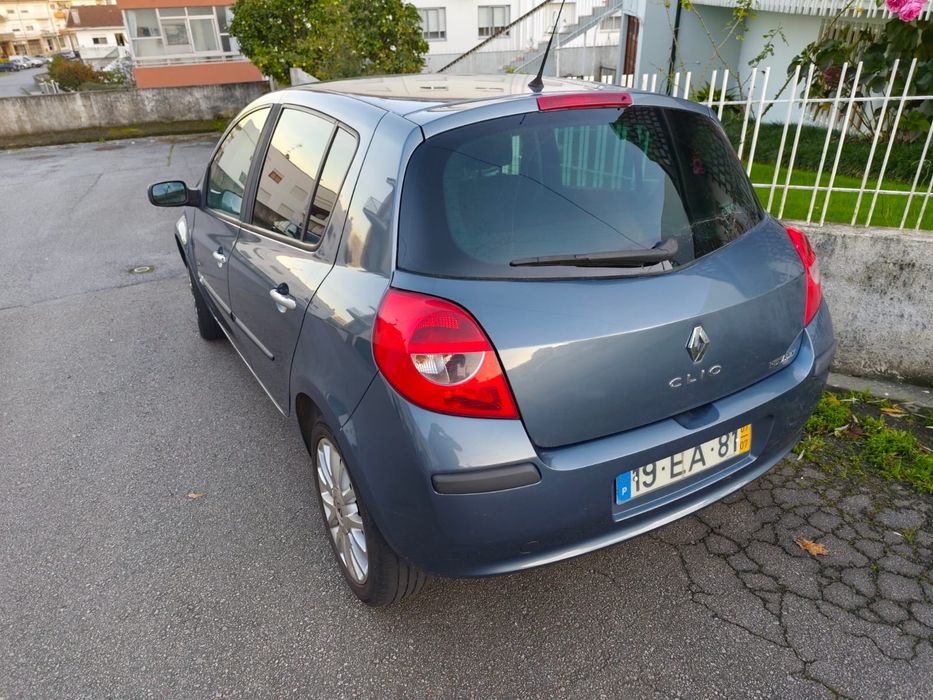 Renault Clio 1.2 75