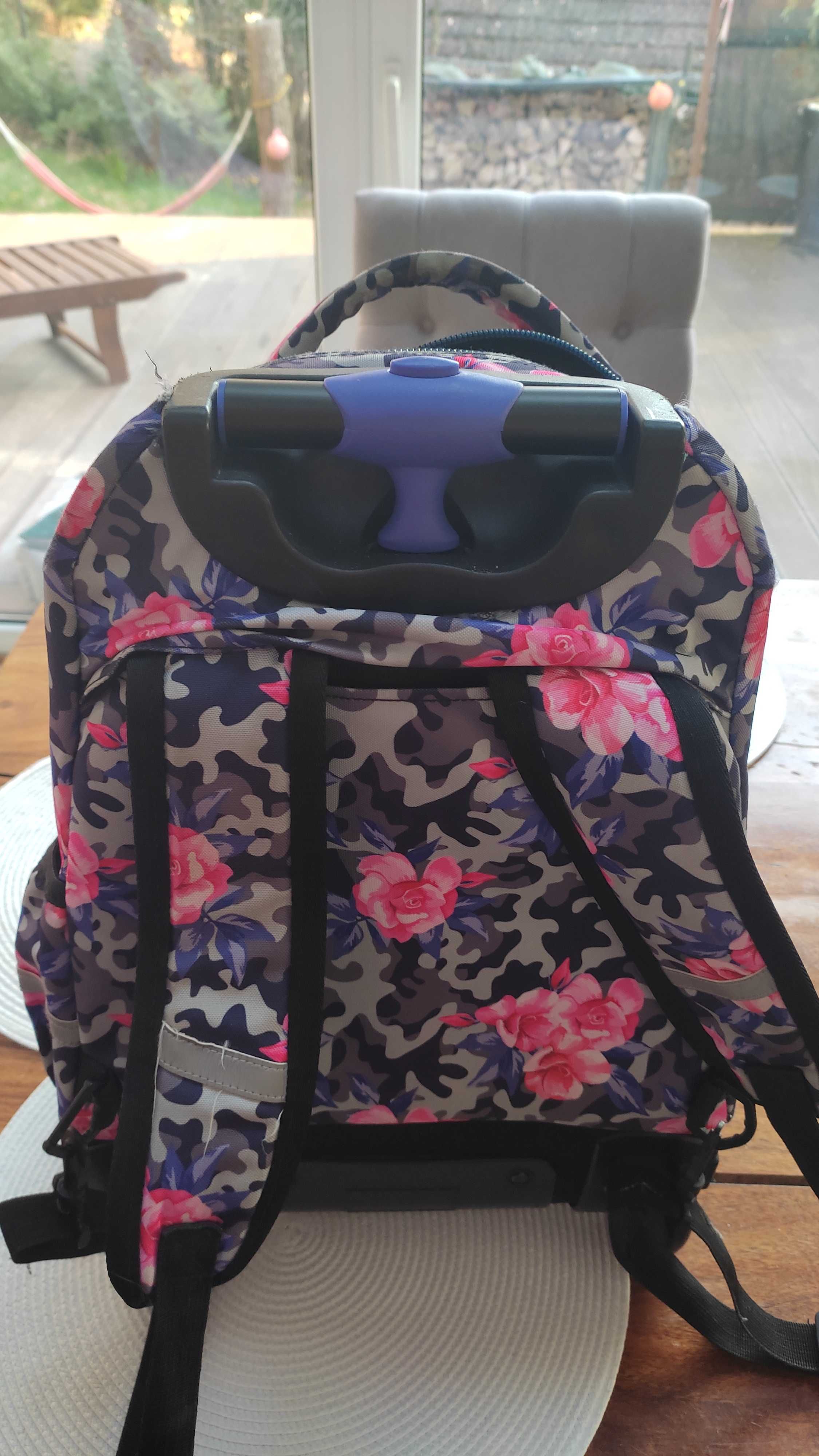 Plecak szkolny Cool Pack na kólkach z LED