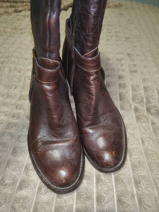 ocieplane buty na średnim obcasie Lasocki 39r