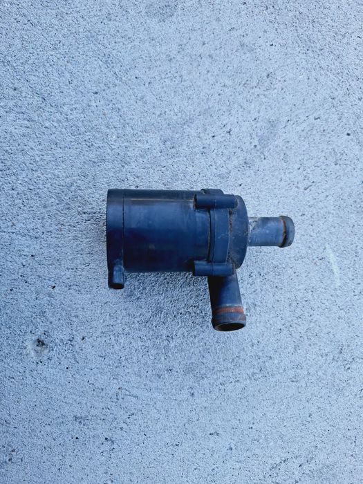 Dodatkowa Pompa Pompka Wody 9021337A Webasto