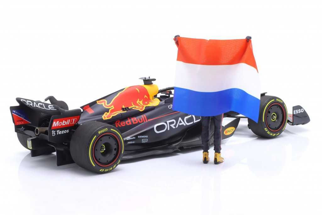 1:18 Minichamps Red Bull RB18 #1 Winner F1 Dutch GP 2022 M.Verstappen