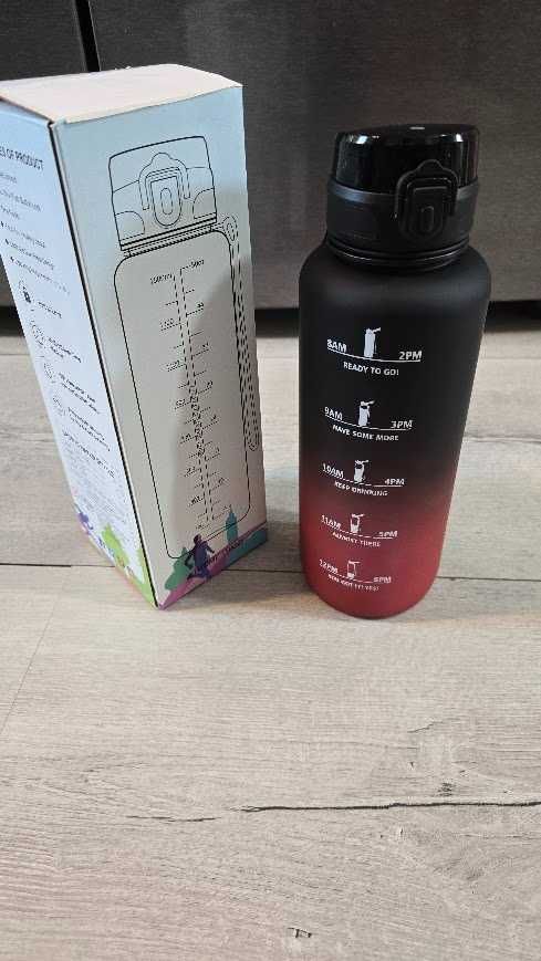 Grsta Butelka Bidon na wodę napoje 1500 ml bez BPA  oznaczeniem picia