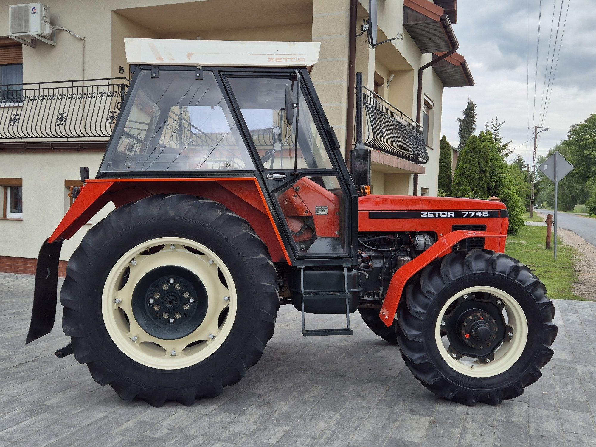 #Zetor 7745\•\Stan Dobry\•\Oryginał\•\Wersja Exportowa\•\1989 Rok#
