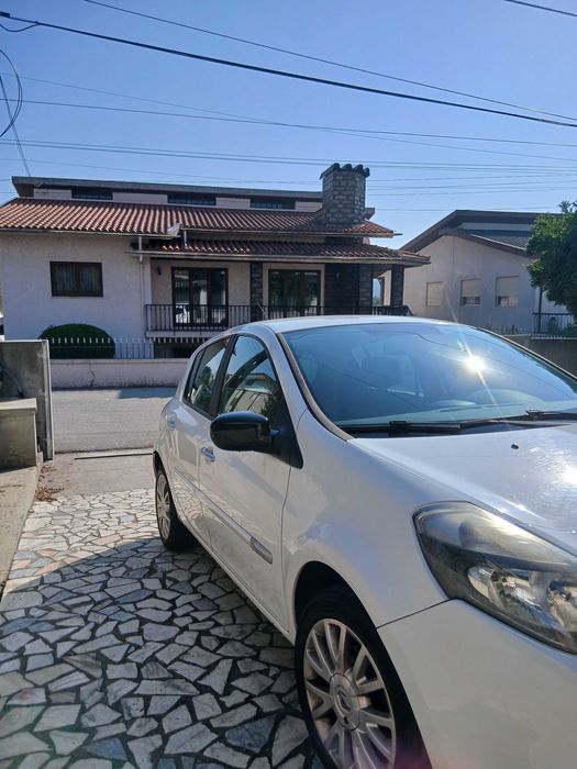 Renault clio 2010