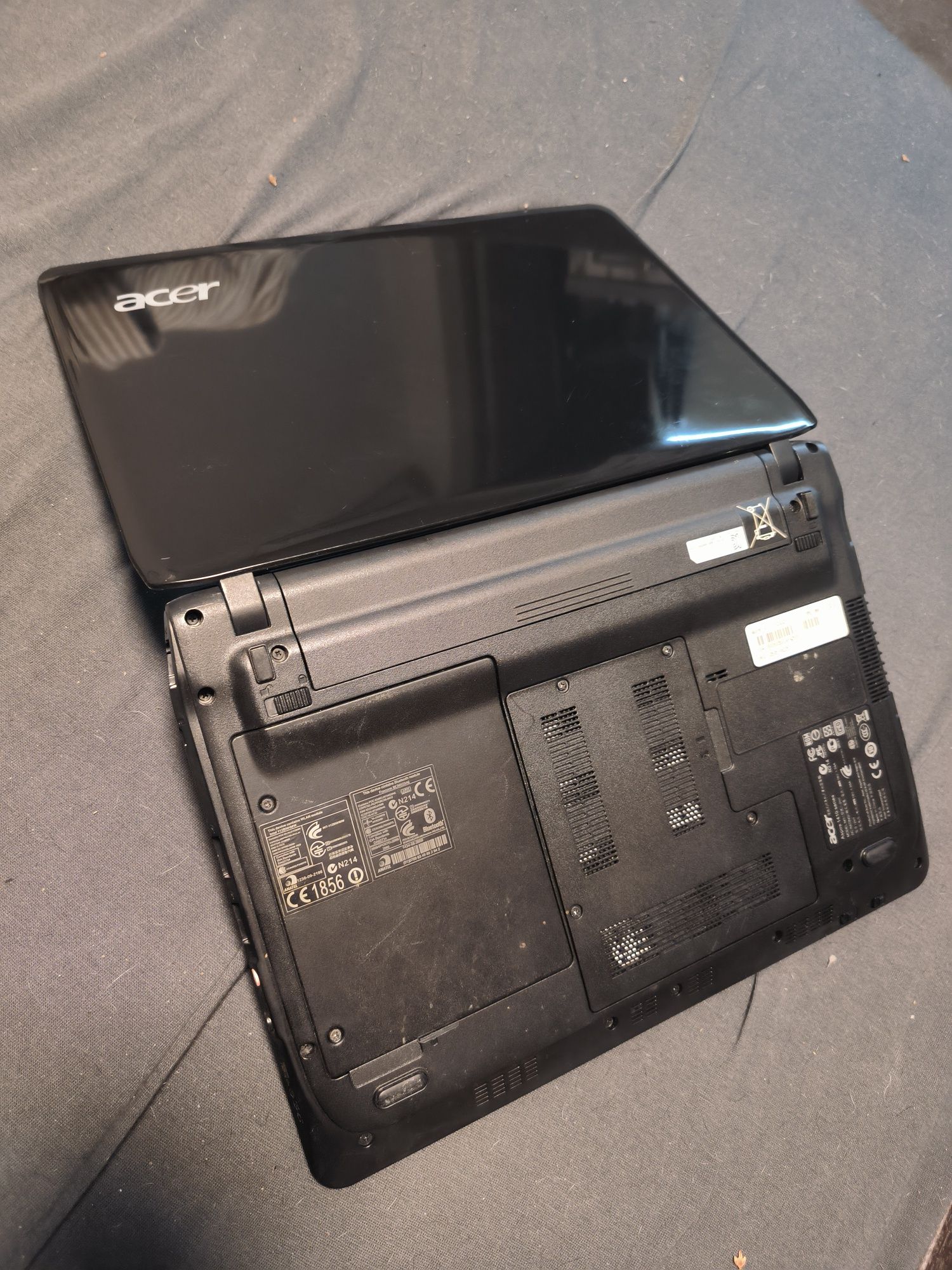 Acer Aspire 1410 4gb/100gb SSD