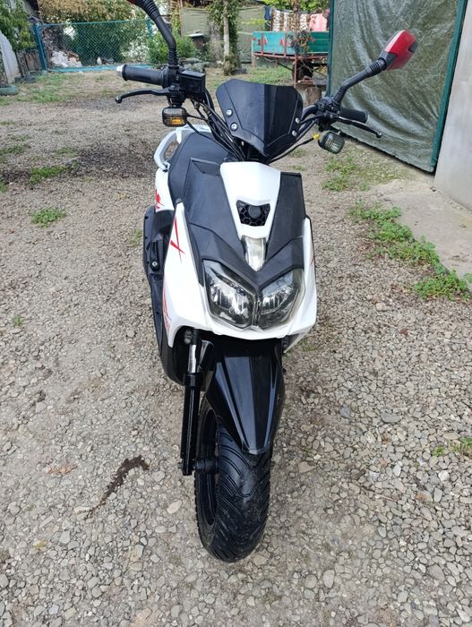 Продам скутер 150 на ходу