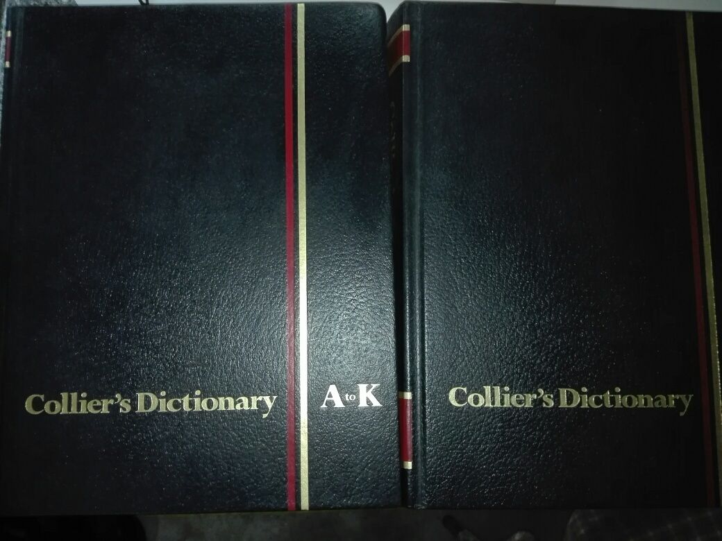 Collier's Dictionary em Inglês