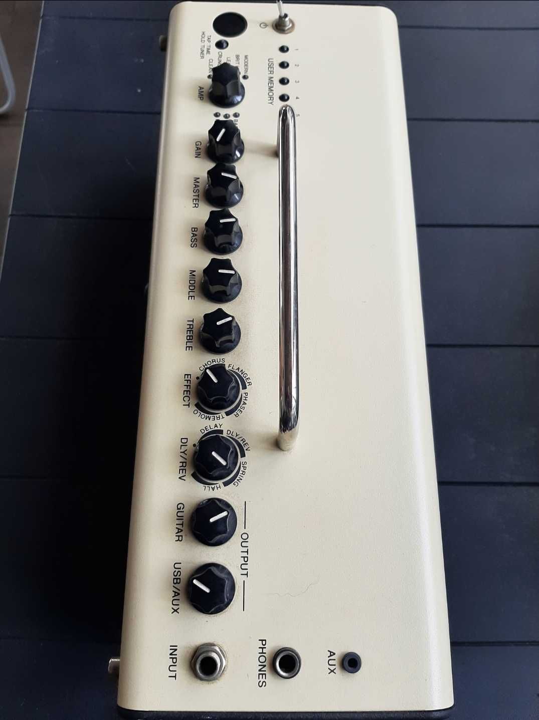 THR 10 YAMAHA 20W (Ótimo estado)