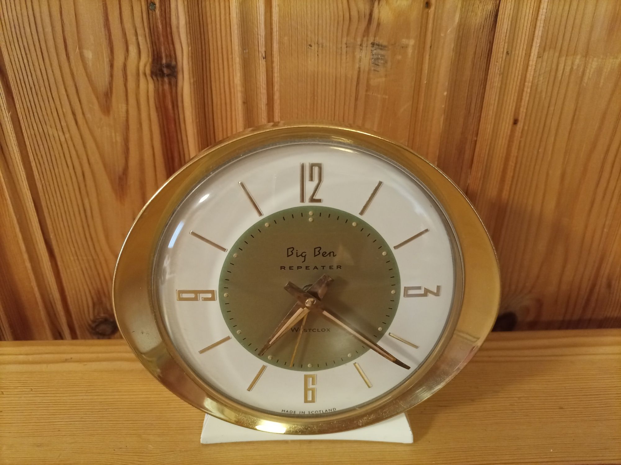 Zegar-budzik " WESTCLOCK "