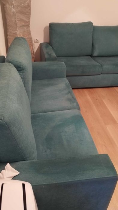 2 sofás em muito bom estado