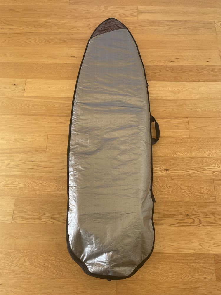 Capa Dakine Prancha