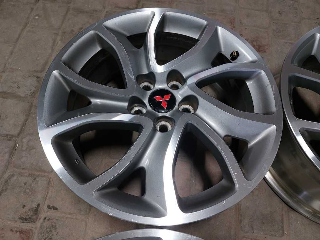 Диски R18 5x114.3 Mitsubishi Outlander Citroen C-Crosser Peugeot 4008