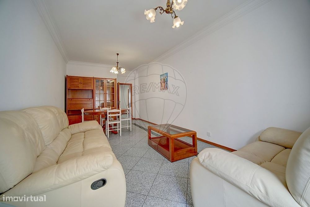 Apartamento T2 para arrendamento