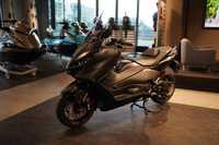 Yamaha Tmax 47 KM !