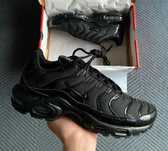 Buty meskie Mokasyny Nike_Air_Max_TN_Plus_Black R.38