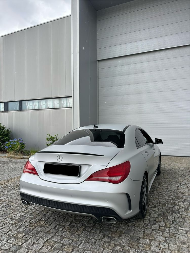 Mercedes CLA 220D AMG (Trato de credito)
