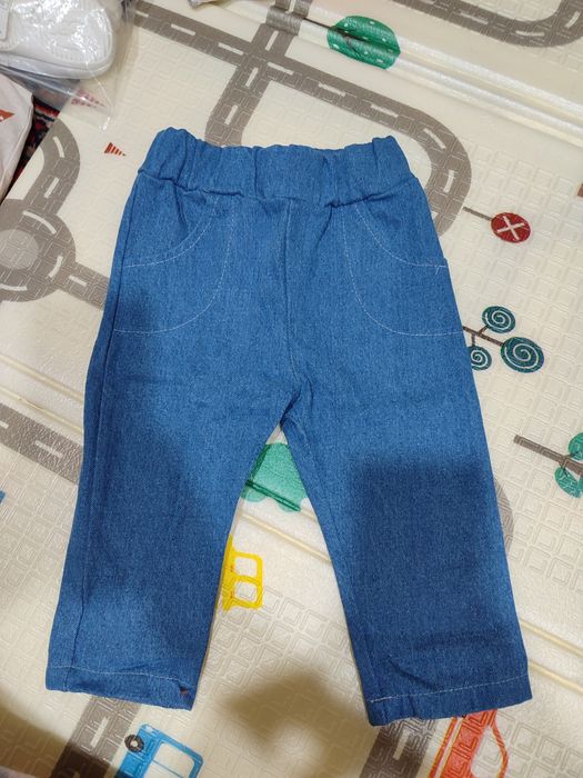 Джинсы /брюки / спортивные штаны 74р