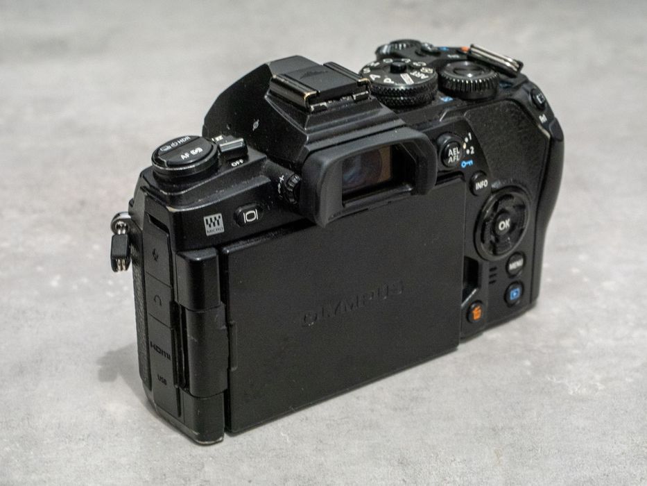 Olympus OM-D E-M1 Mark II