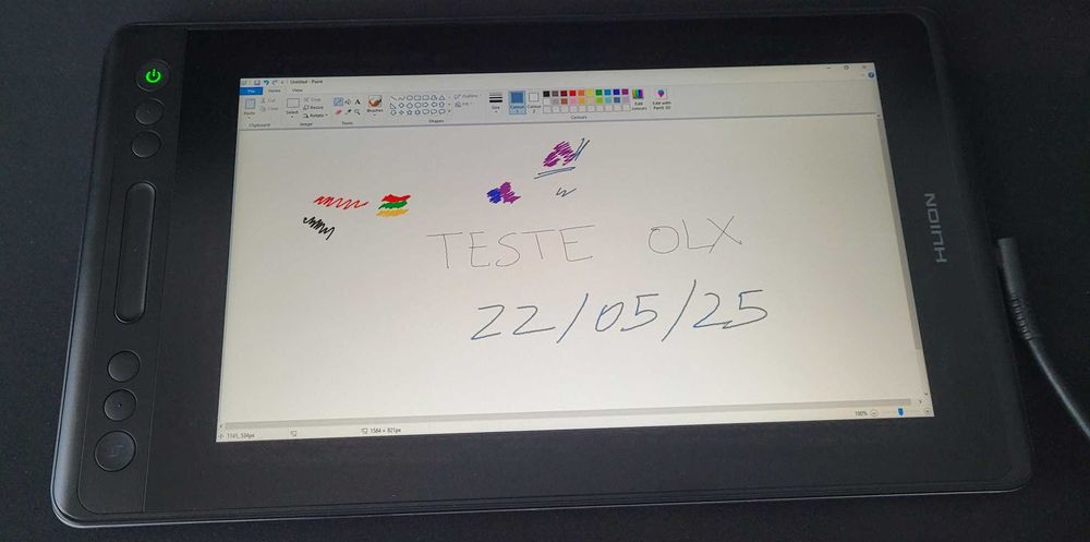 2025.10.17 - Mesa Digitalizadora HUION Kamvas Pro 12+Caneta