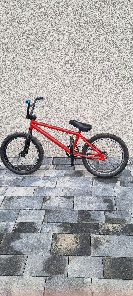 Rower BMX bezmarkowy