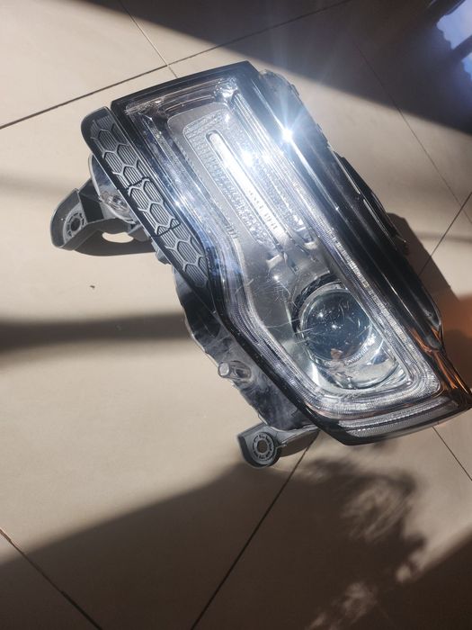 Lampa Lewa Jeep Grand Cherokee wk2xenon kompletny orginal