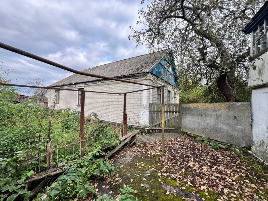 Будинок с. Троянів 25 км від Житомира