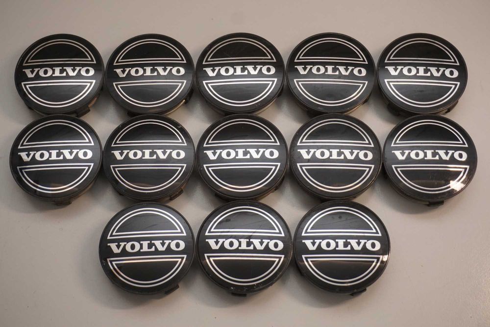 VOLVO oryginalne dekieleki felg czarne 59mm 3063.8643 cena za 4szt