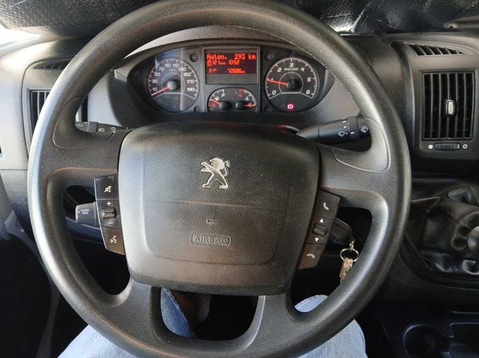 Peugeot Boxer 2.0 Blue HDI 130 CV L2H2  Ano 2019 - Premium