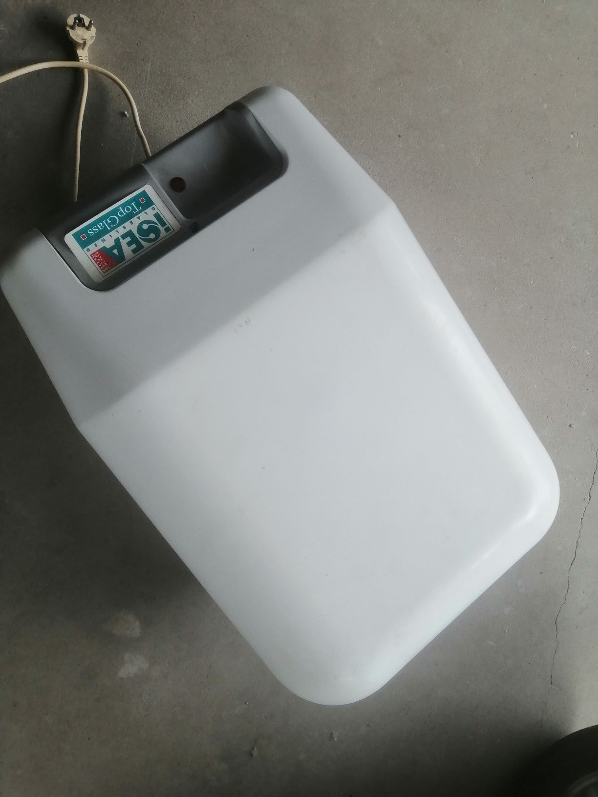 Bolier elektryczny 30 l