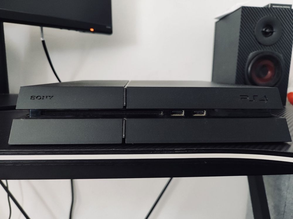 PlayStation 4 konsole