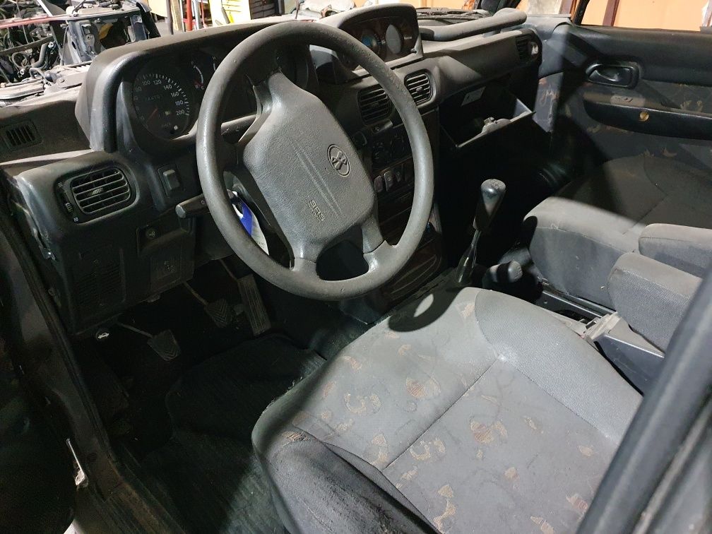 Hyundai Galloper Exceed ano 2000 (LER ANÚNCIO)
