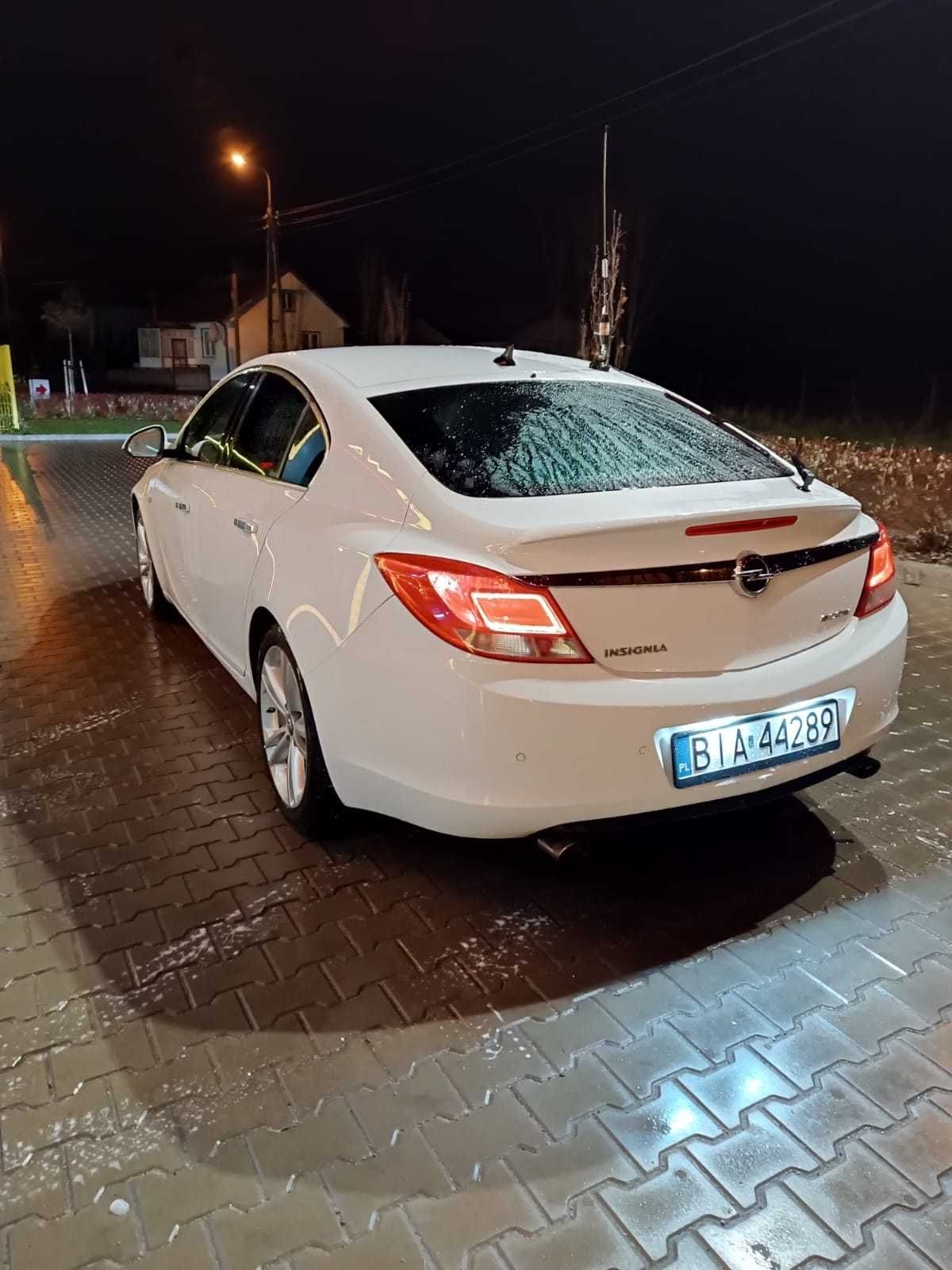 Auto Opel Insignia