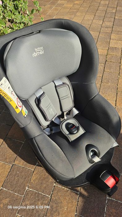 Fotelik  Britax Dualfix M iSize  RWF 0-18kg 61-105cm obrotowy