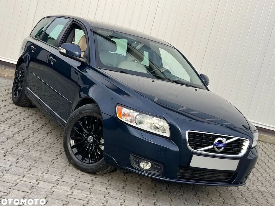 Volvo V50 Niski Przebieg Bezwypadkowy Oryginalny Lakier Gwarancja 1 Rok
