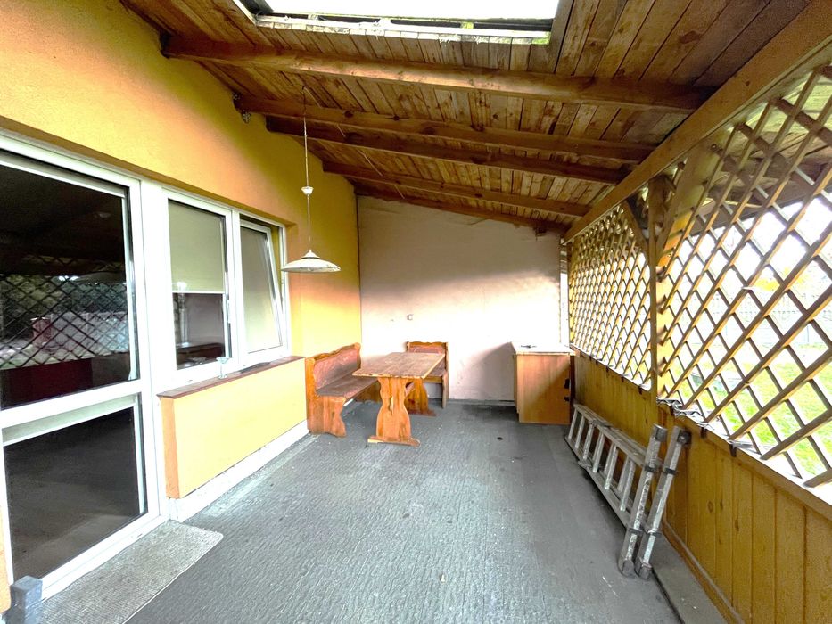 Dom 2 mieszkania magazyn działka 1400 Radzymin Wiktorów